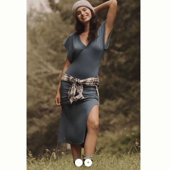 Anthropologie Dresses & Skirts - Anthropologie Daily Practice by Anthropologie V-Neck Midi Dress